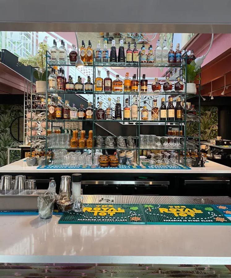 Cocktail Lounge in Charlotte, NC