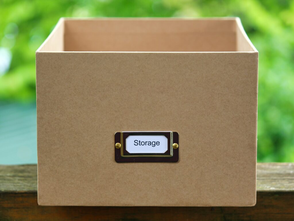 Storage box